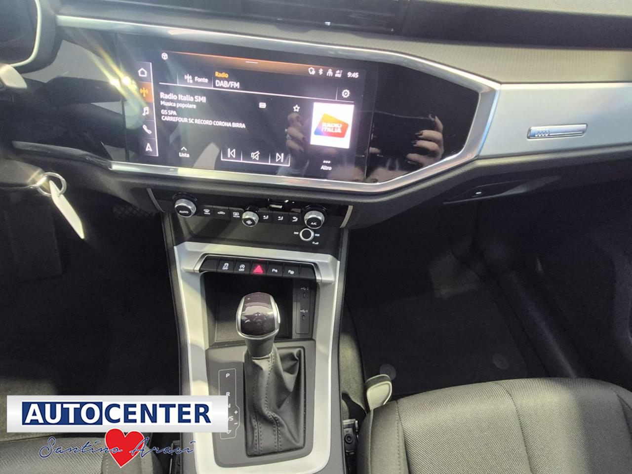 AUDI Q3 35 TDI S tronic S line edition - 11