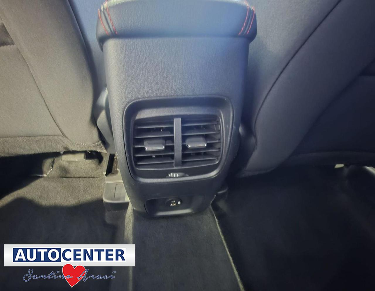 FORD Kuga 1.5 EcoBlue 120 CV 2WD ST-Line - 16