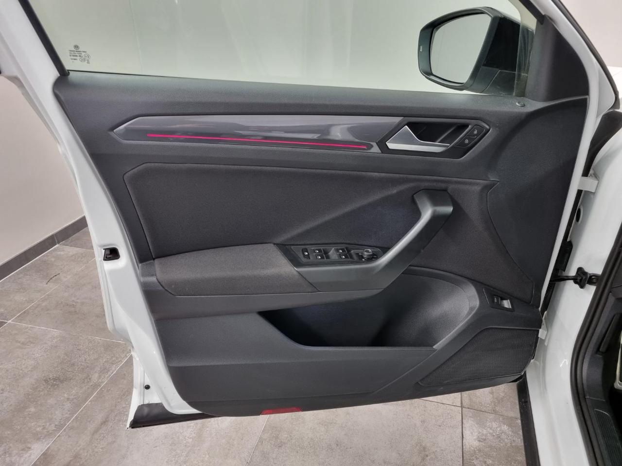 VOLKSWAGEN T-Roc 2.0 TDI SCR 150 CV DSG 4MOTION R-Line - 21