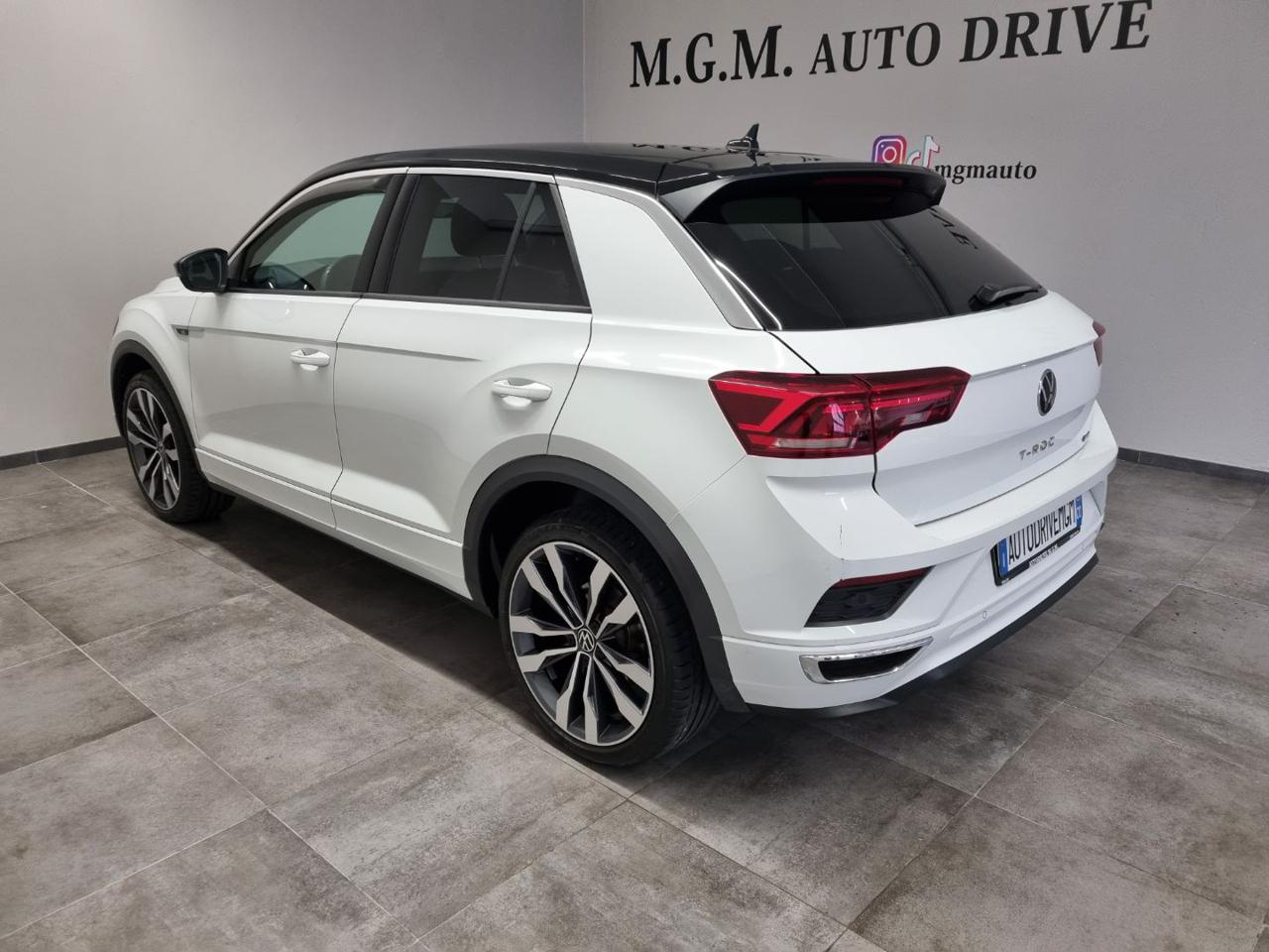 VOLKSWAGEN T-Roc 2.0 TDI SCR 150 CV DSG 4MOTION R-Line - 39