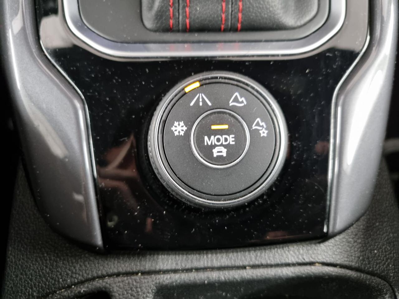 VOLKSWAGEN T-Roc 2.0 TDI SCR 150 CV DSG 4MOTION R-Line - 16