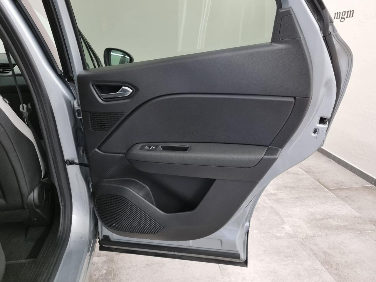 RENAULT Captur Plug-in Hybrid E-Tech 160 CV Intens - 21