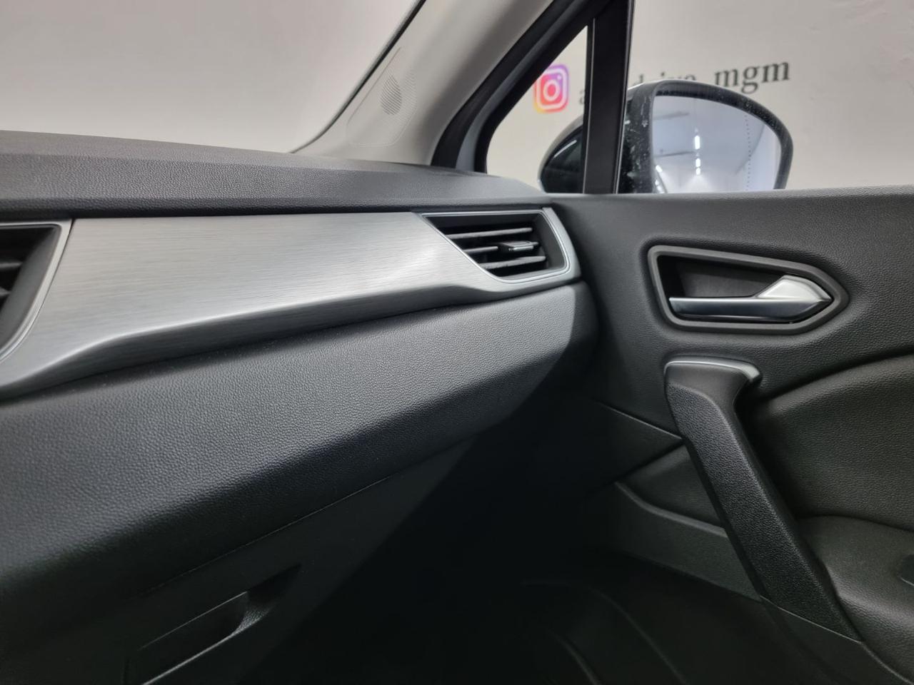 RENAULT Captur Plug-in Hybrid E-Tech 160 CV Intens - 32