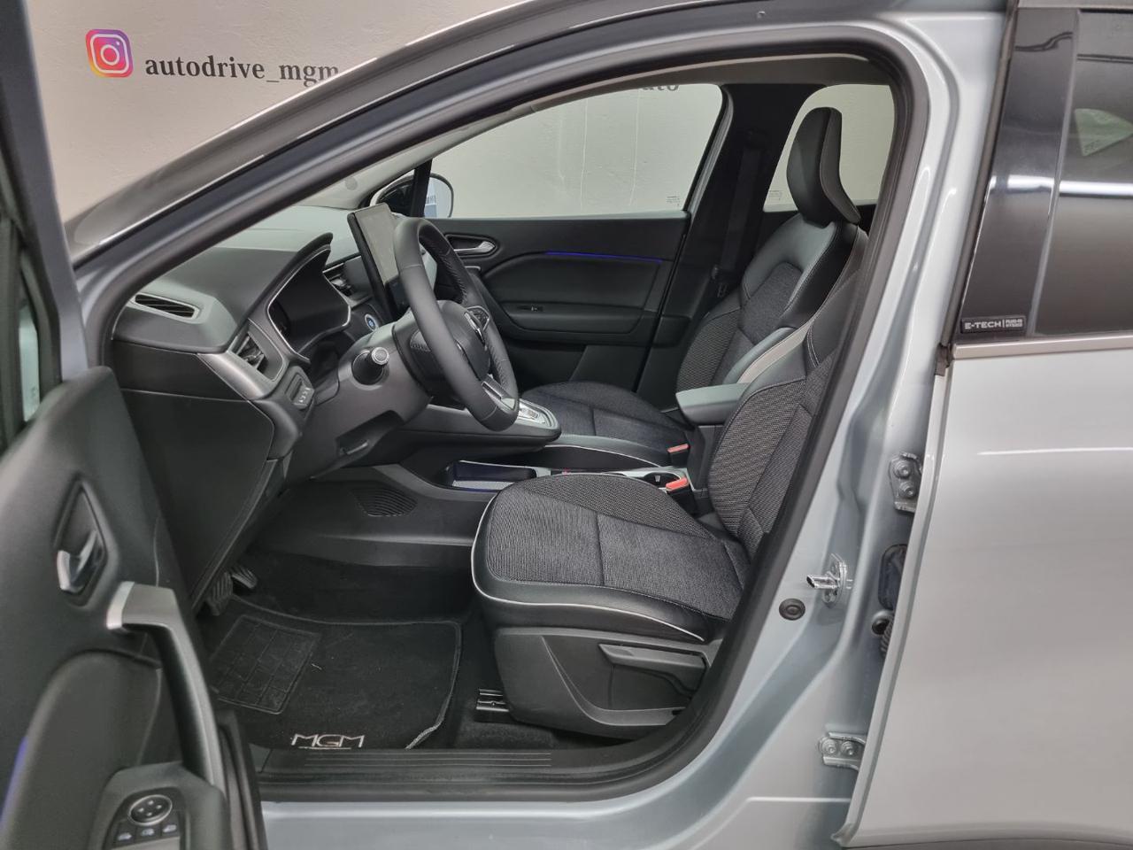 RENAULT Captur Plug-in Hybrid E-Tech 160 CV Intens - 8