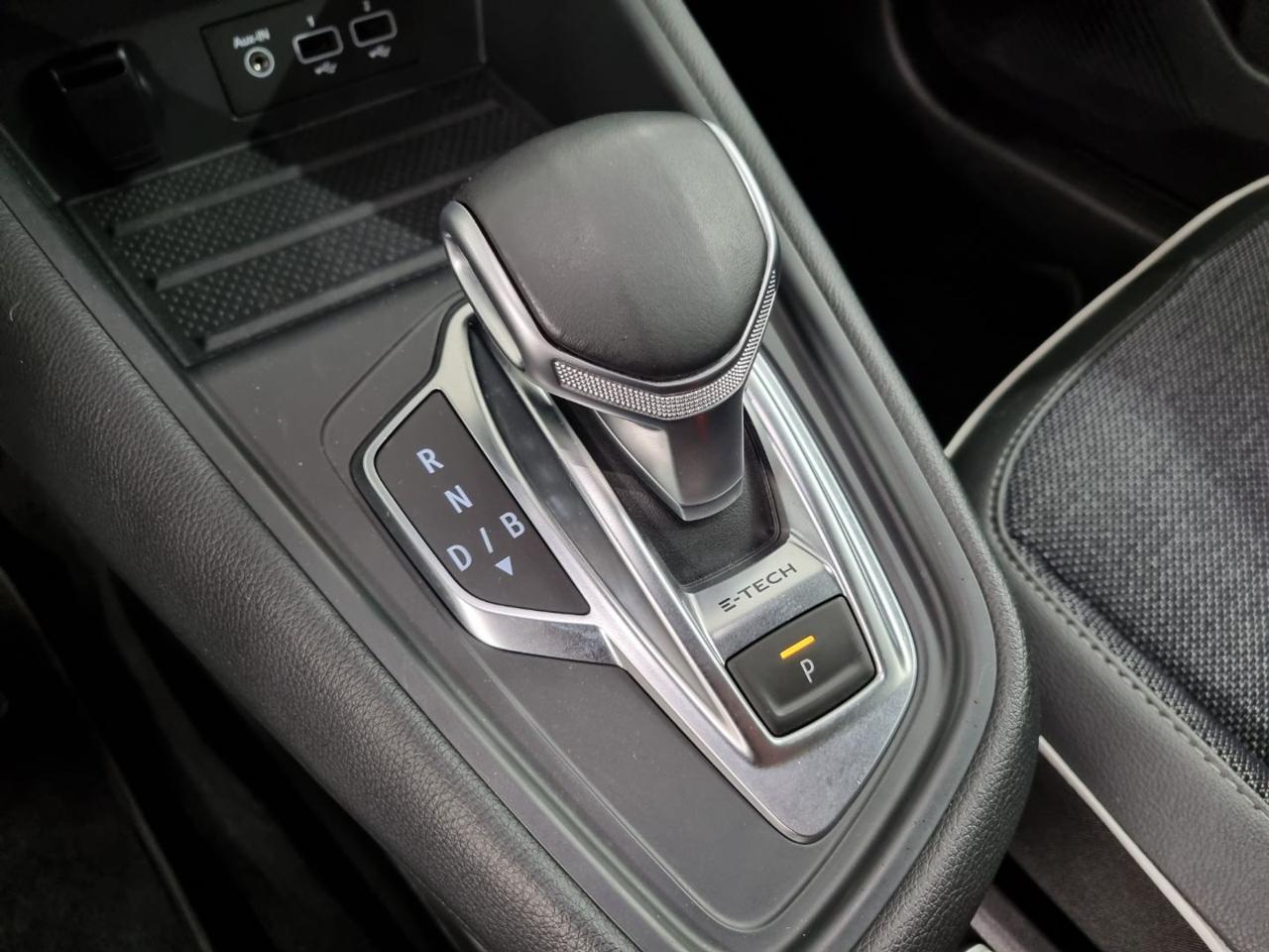 RENAULT Captur Plug-in Hybrid E-Tech 160 CV Intens - 15