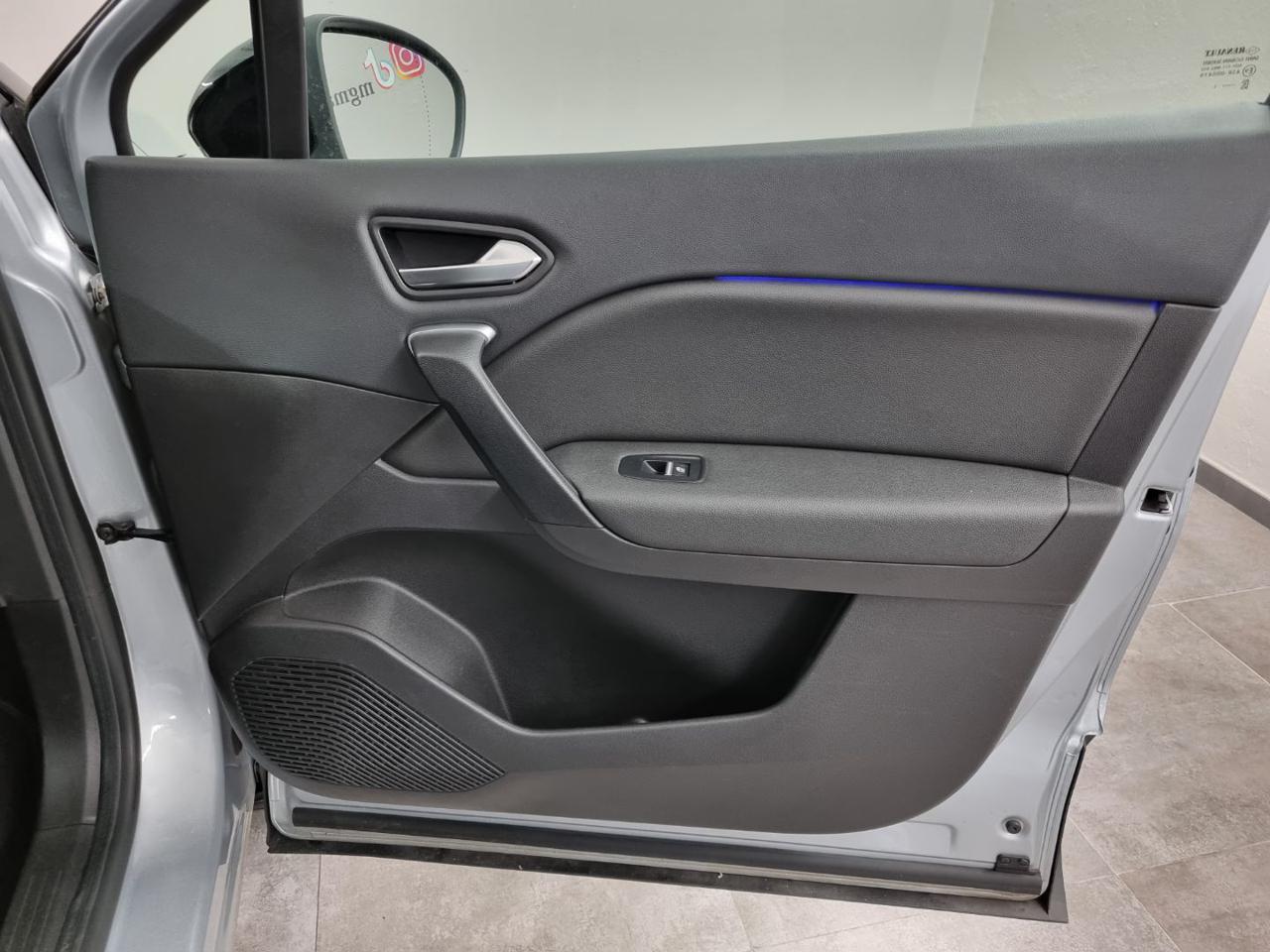 RENAULT Captur Plug-in Hybrid E-Tech 160 CV Intens - 22