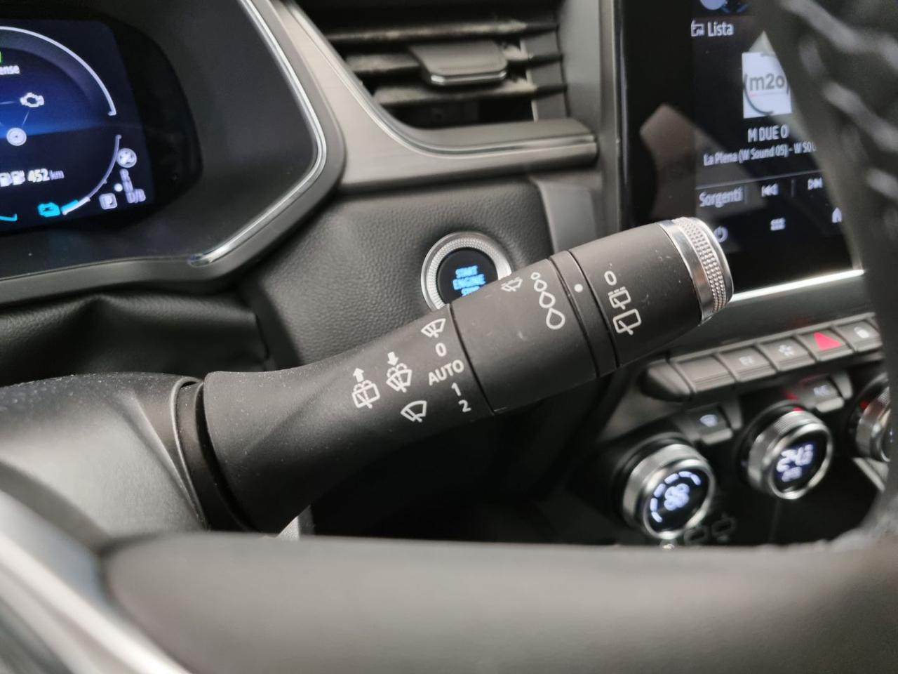 RENAULT Captur Plug-in Hybrid E-Tech 160 CV Intens - 30