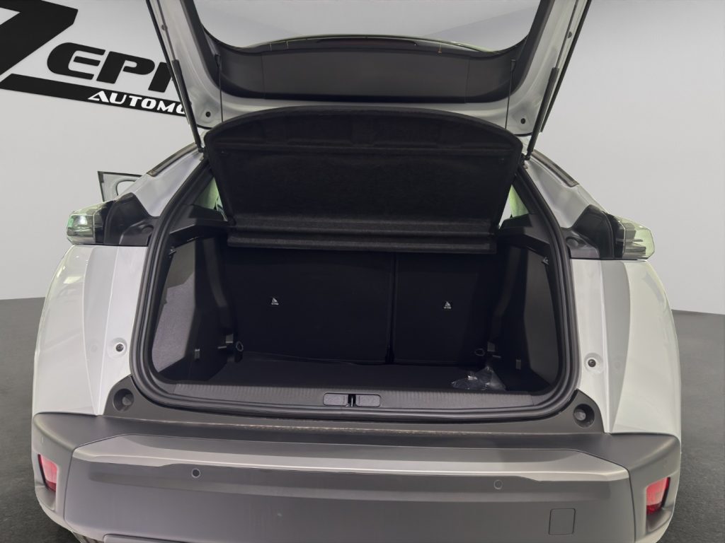 PEUGEOT 2008 PureTech 100 S&S Allure - 20