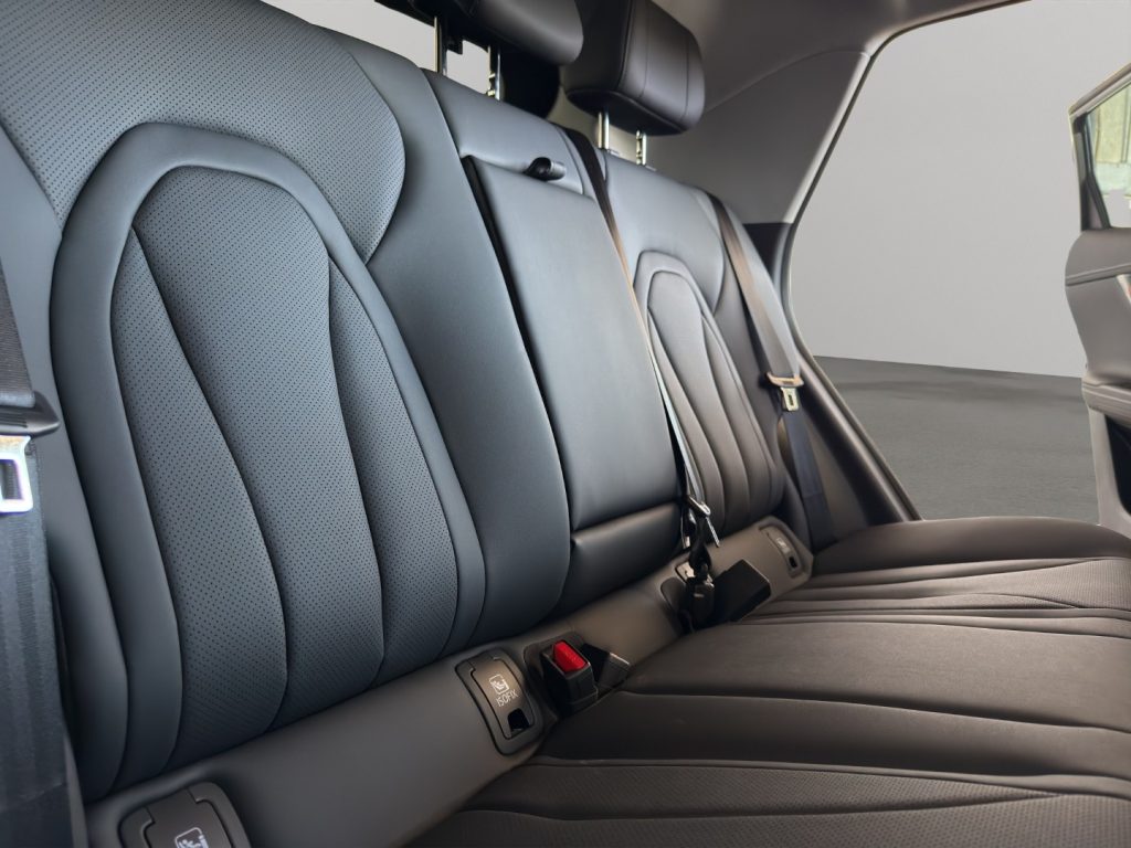 OMODA 5 1.6 TGDI 7DCT Premium Anniversary - 19