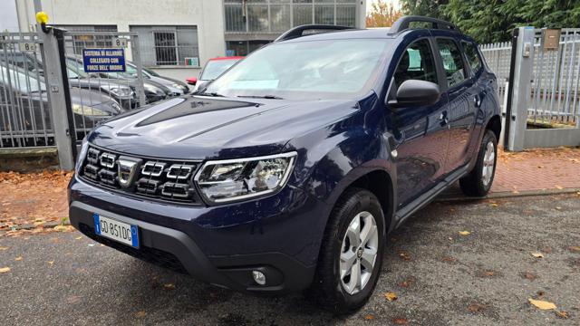 DACIA Duster Blu scuro metallizzato