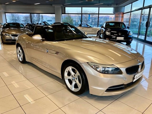 BMW Z4 Oro metallizzato
