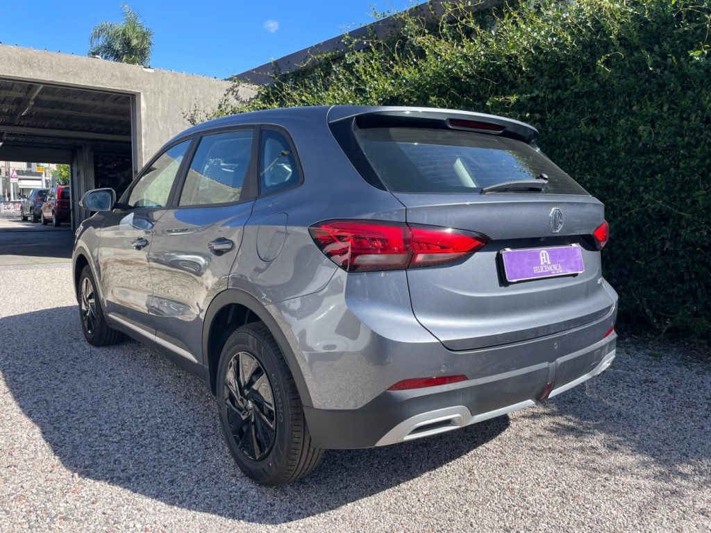 MG ZS 1.5 Standard - 4