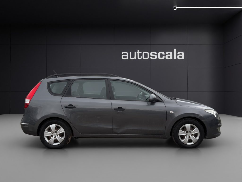 HYUNDAI i30 CW 1.4 16V 109CV BlueDr. GPL Active - 6