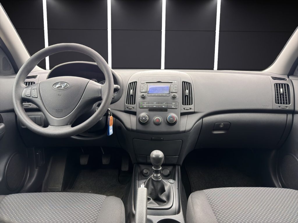 HYUNDAI i30 CW 1.4 16V 109CV BlueDr. GPL Active - 14