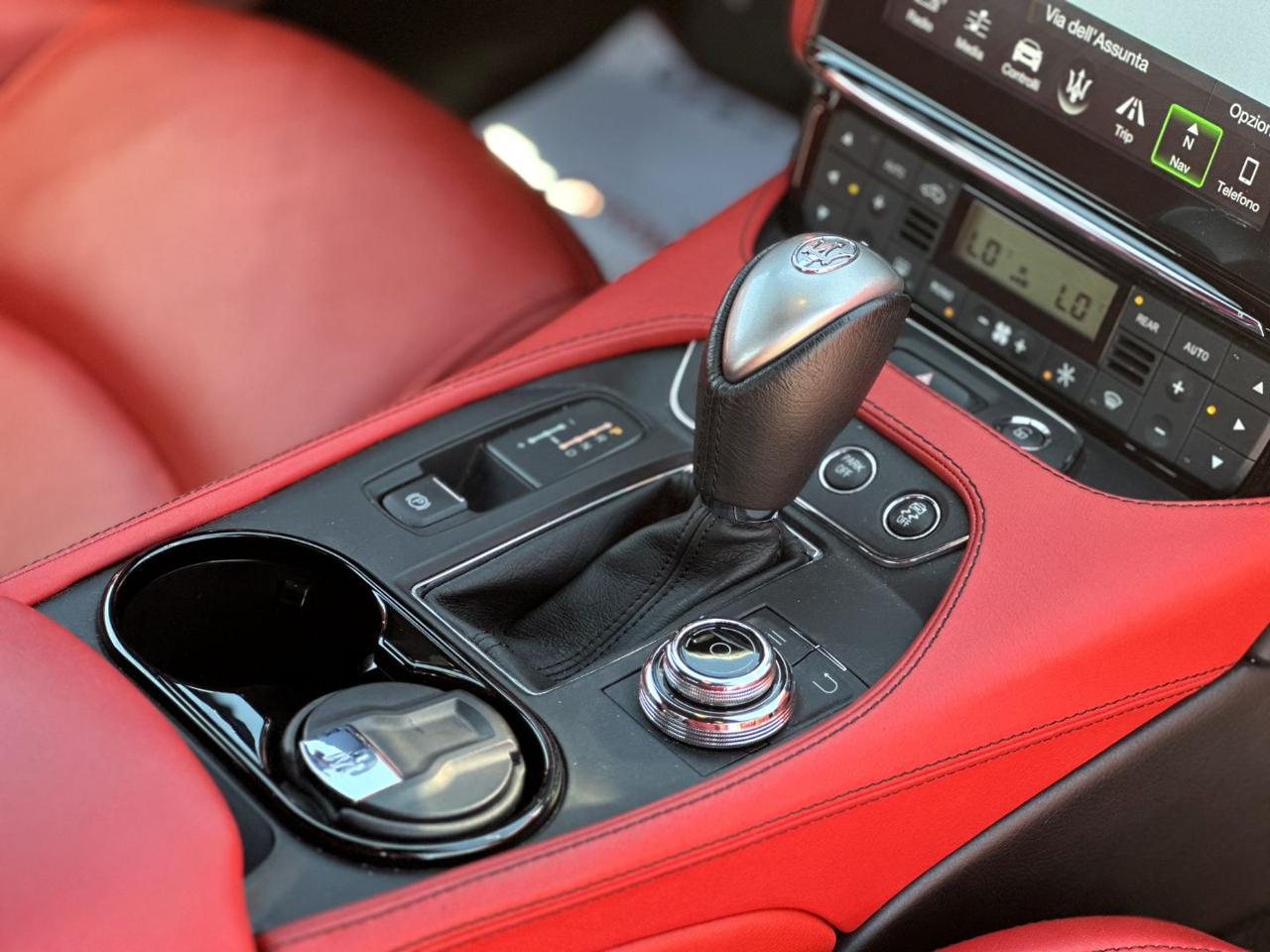 MASERATI GranTurismo 4.7 V8 460cv Sport - 31