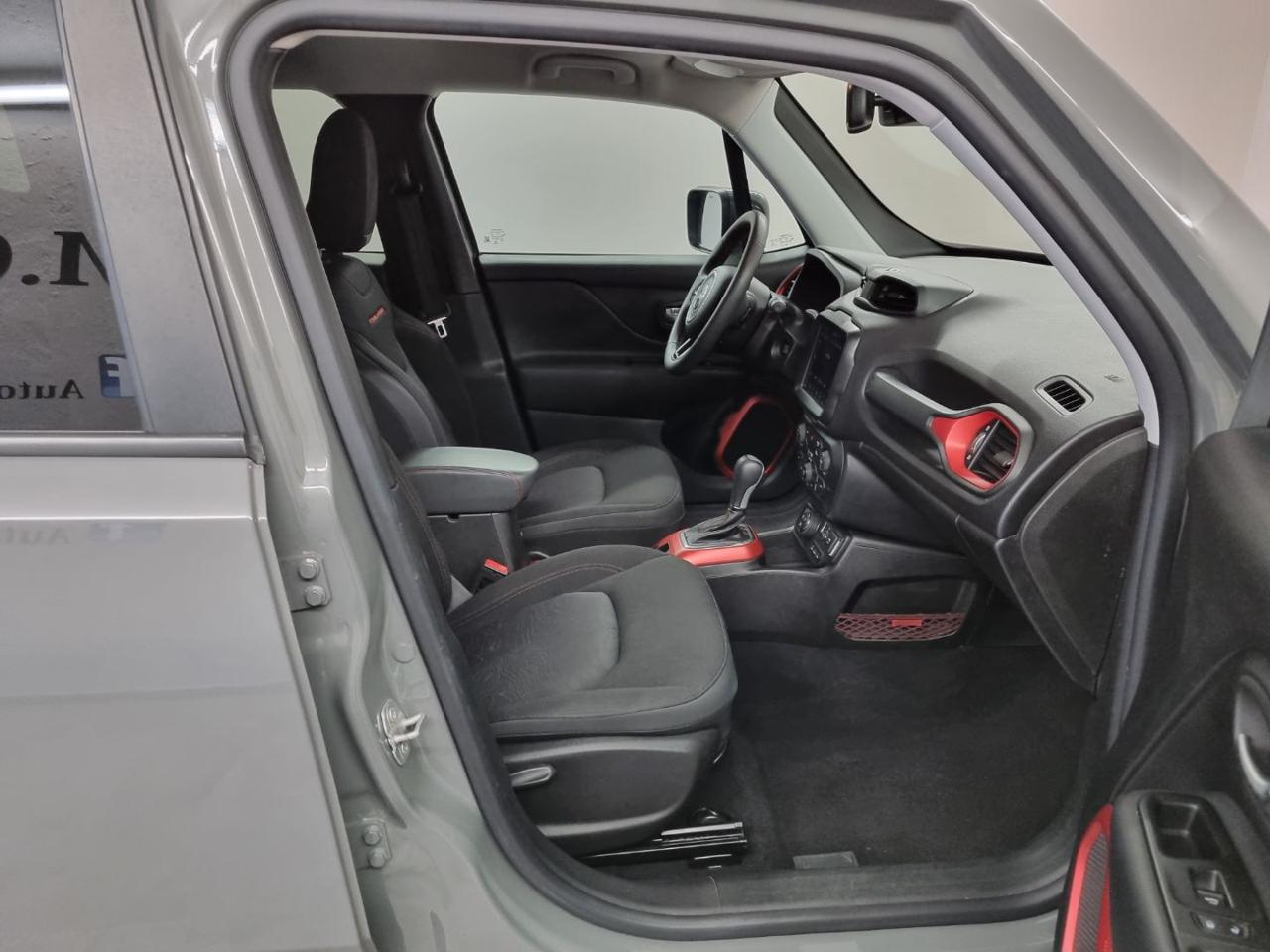 JEEP Renegade 1.3 T4 240CV PHEV 4xe AT6 Trailhawk - 9