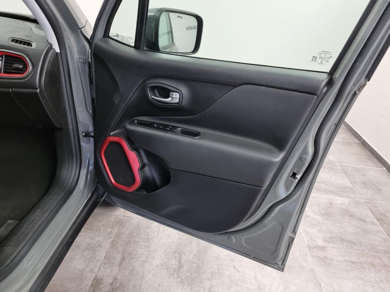 JEEP Renegade 1.3 T4 240CV PHEV 4xe AT6 Trailhawk - 26