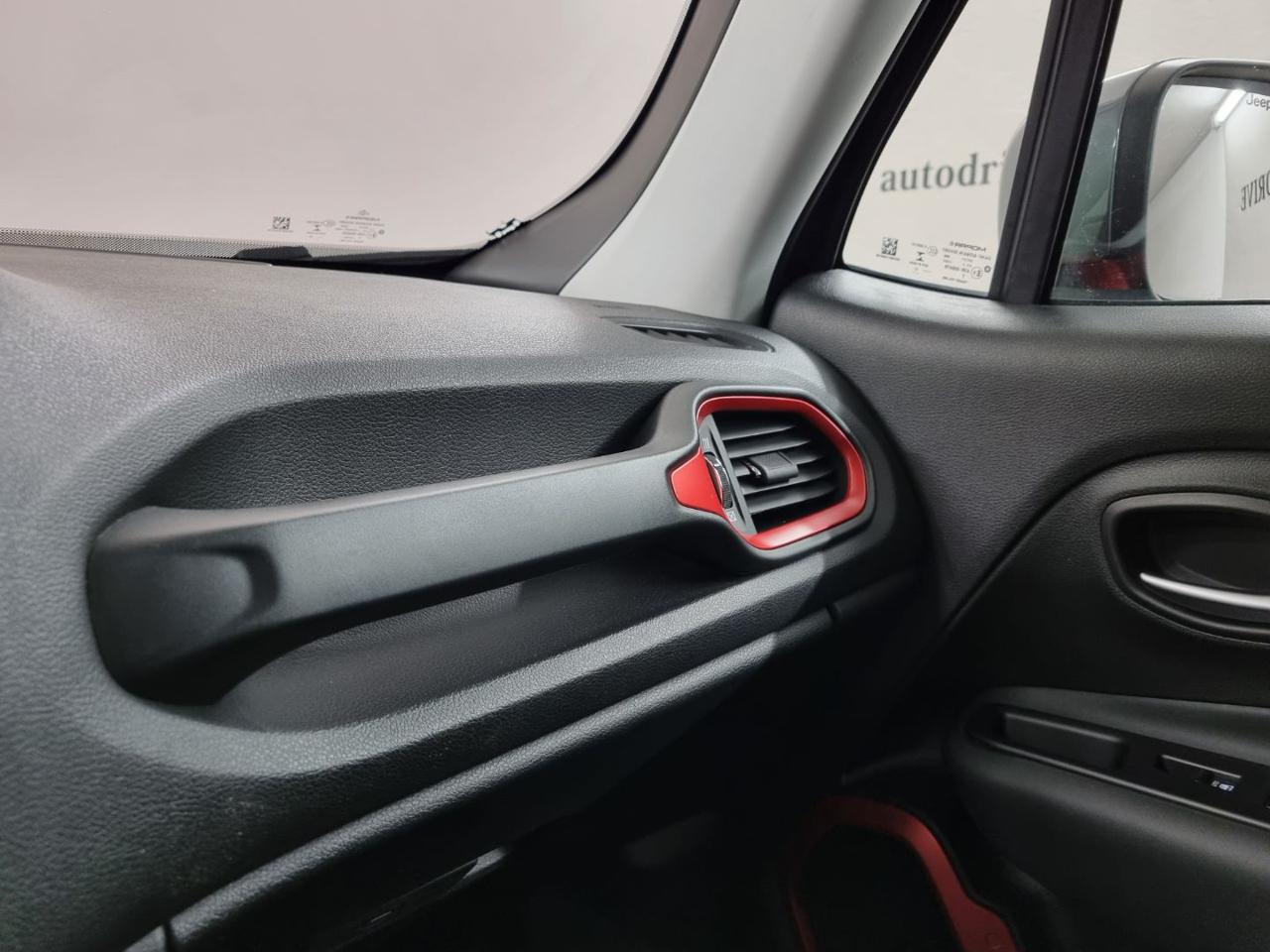 JEEP Renegade 1.3 T4 240CV PHEV 4xe AT6 Trailhawk - 37