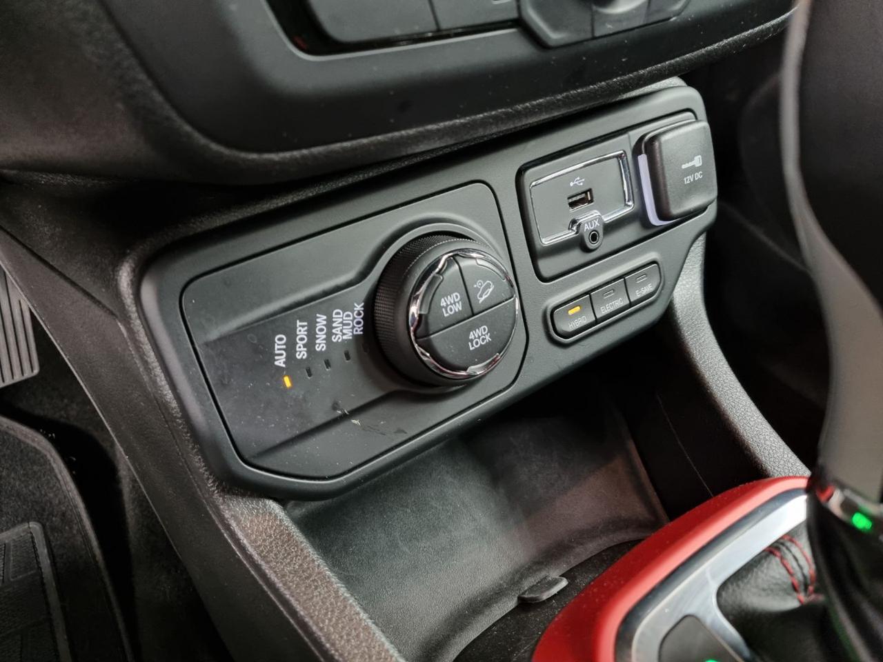 JEEP Renegade 1.3 T4 240CV PHEV 4xe AT6 Trailhawk - 32