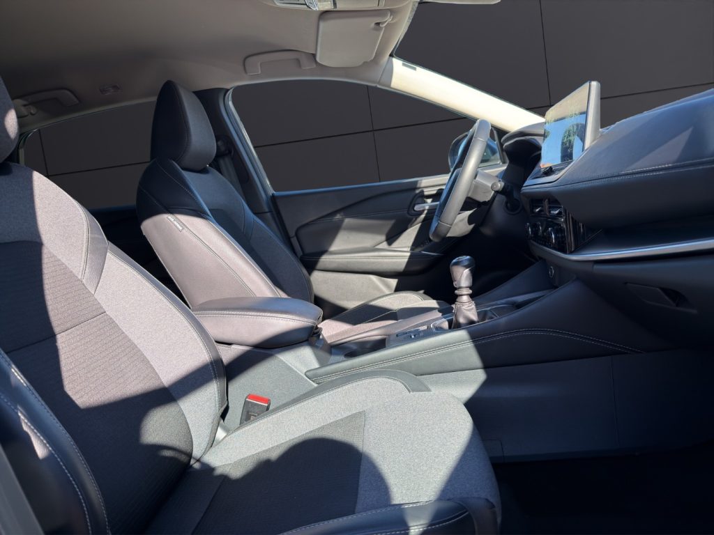 NISSAN Qashqai MHEV 140 CV N-Connecta - 18