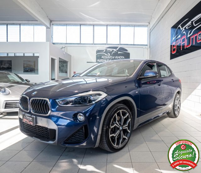 BMW X2 Blu metallizzato
