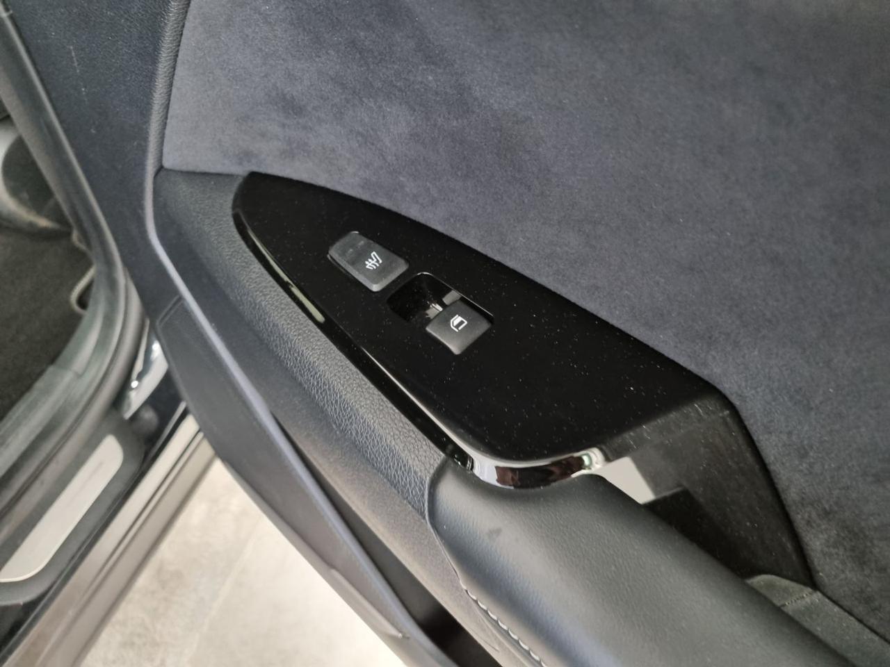 KIA Sportage 1.6 TGDi PHEV AWD AT GT-line - 30