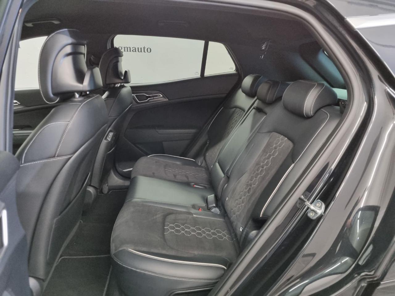 KIA Sportage 1.6 TGDi PHEV AWD AT GT-line - 10