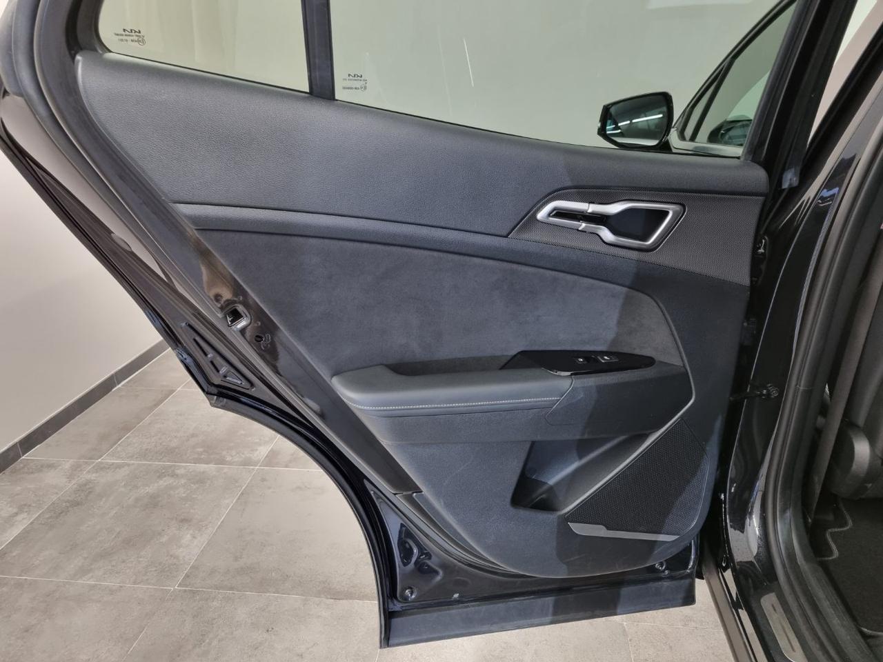 KIA Sportage 1.6 TGDi PHEV AWD AT GT-line - 27