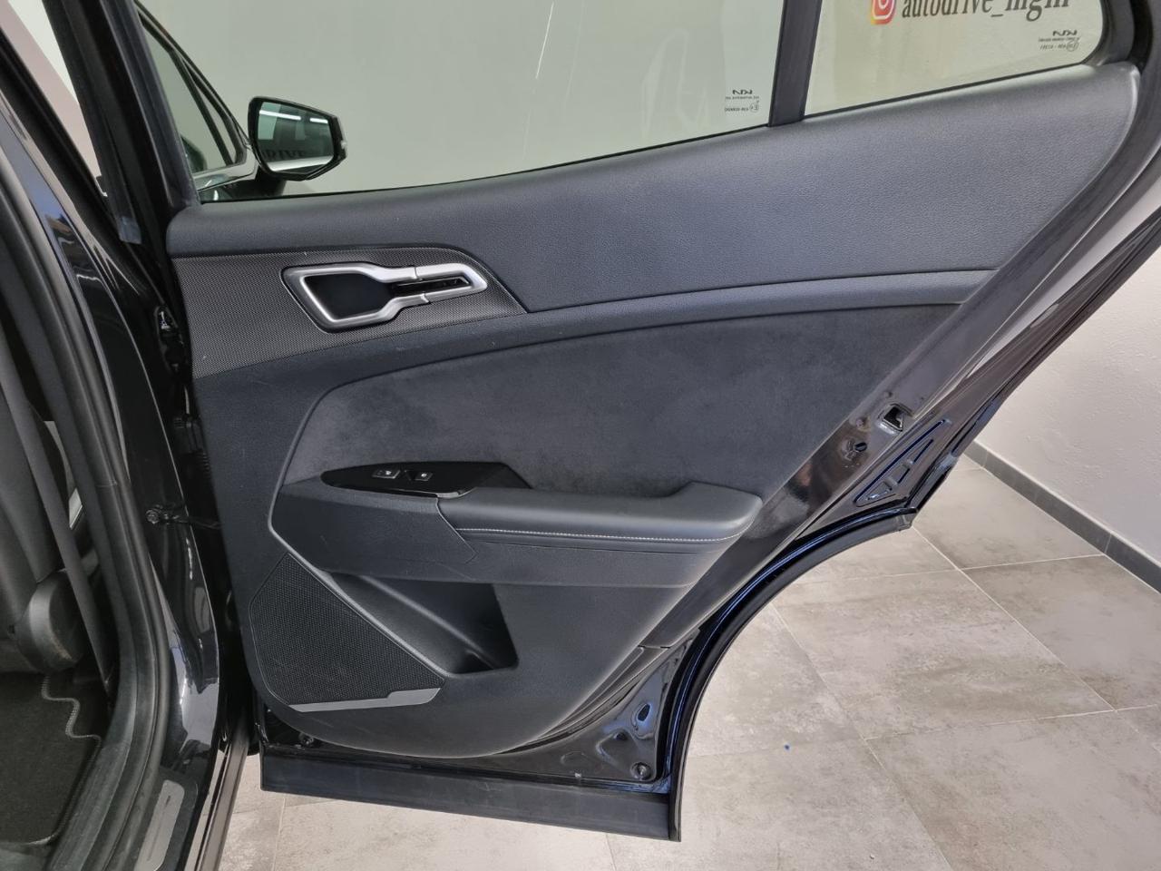 KIA Sportage 1.6 TGDi PHEV AWD AT GT-line - 29