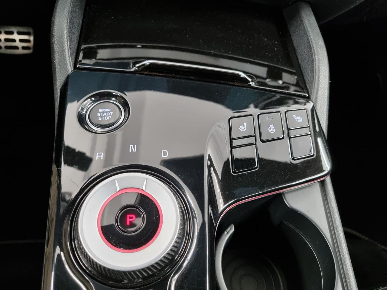 KIA Sportage 1.6 TGDi PHEV AWD AT GT-line - 13