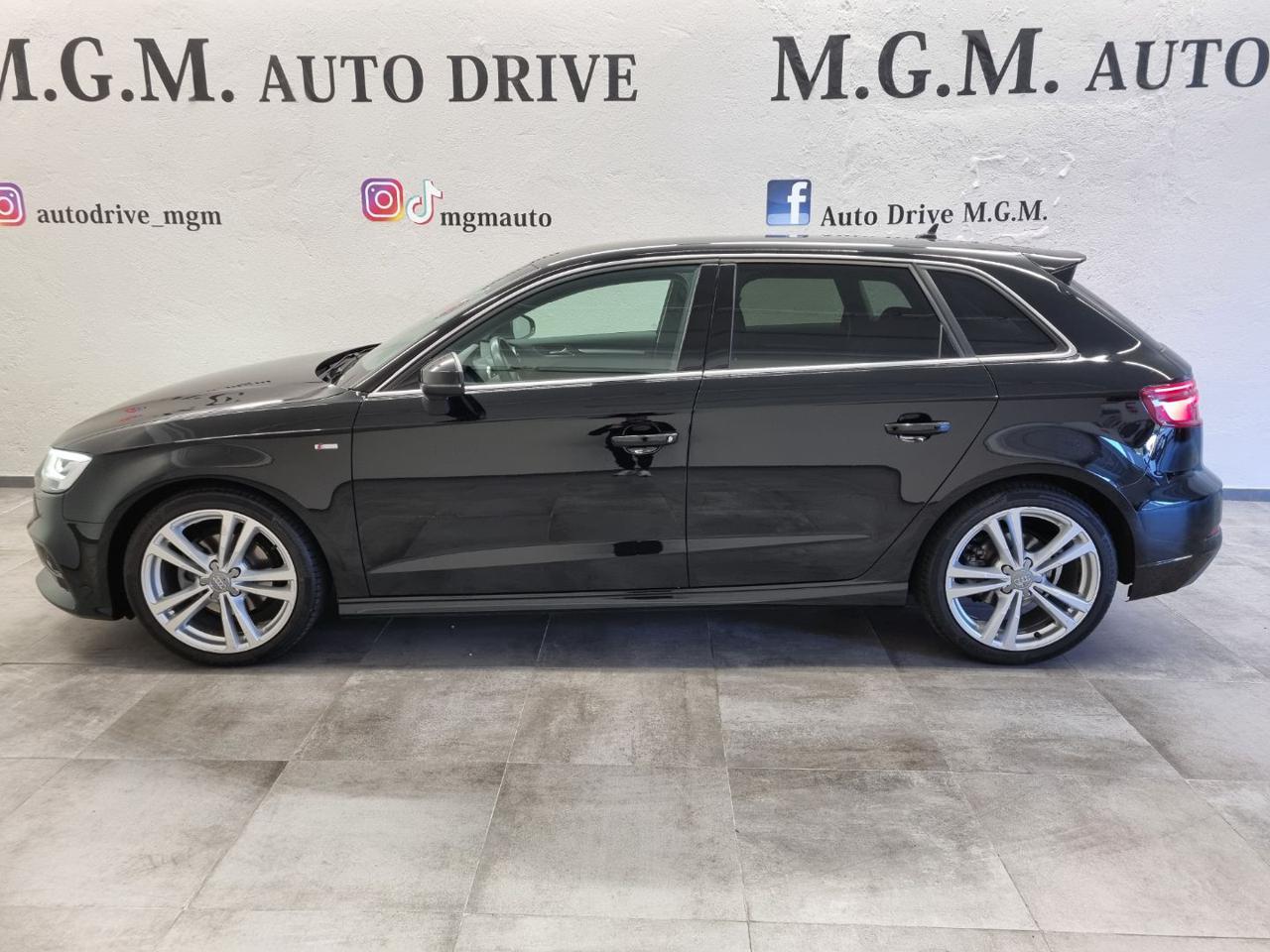 AUDI A3 SPB 35 TFSI COD S tronic Sport - 2