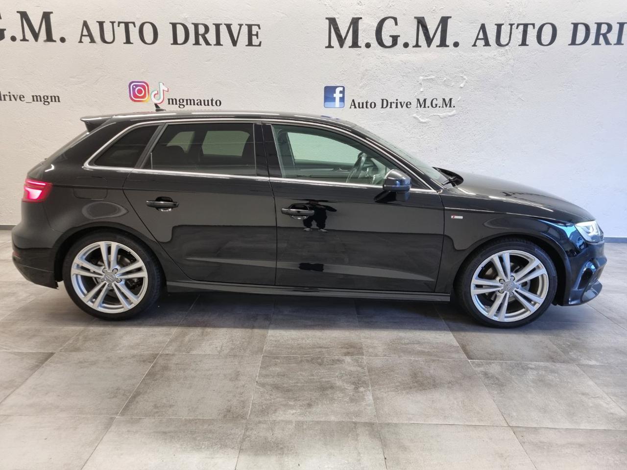 AUDI A3 SPB 35 TFSI COD S tronic Sport - 4