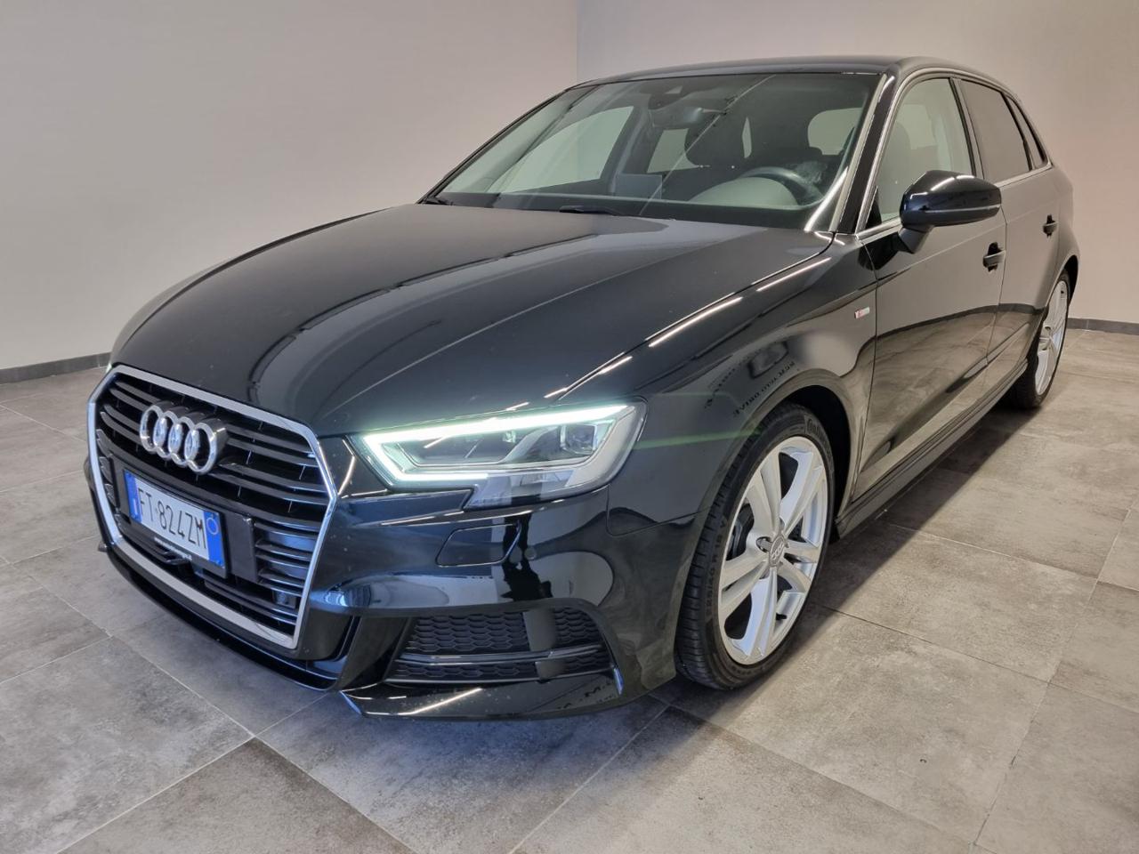 AUDI A3 SPB 35 TFSI COD S tronic Sport - 29