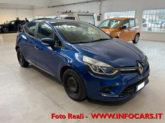 RENAULT Clio Blu metallizzato