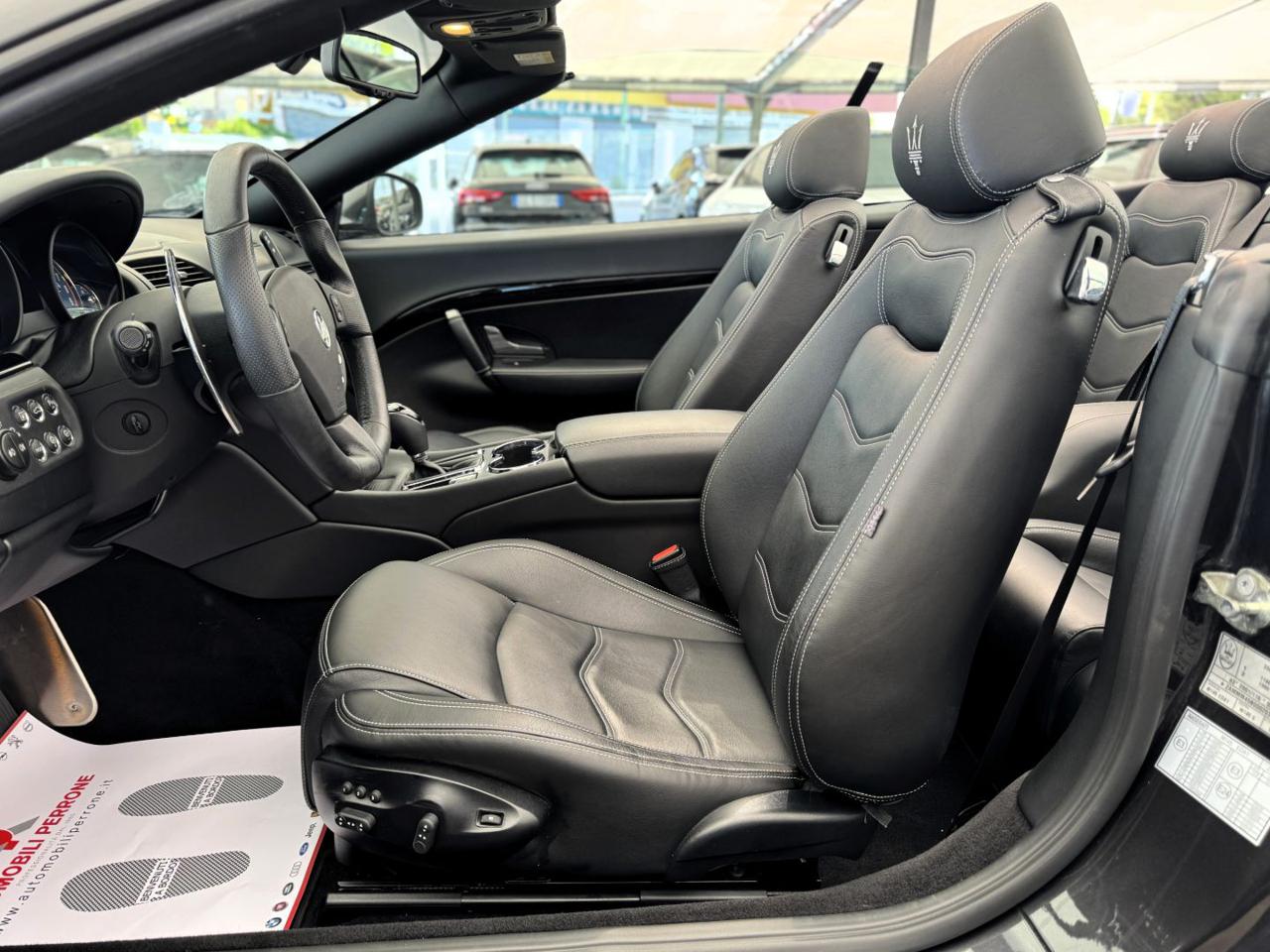 MASERATI GranCabrio 4.7 V8 450cv - Solo 25.000 km - 45