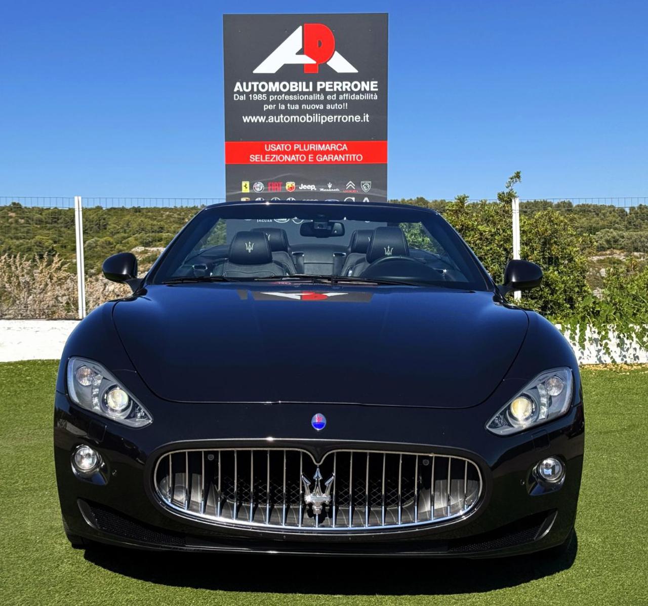 MASERATI GranCabrio 4.7 V8 450cv - Solo 25.000 km - 2