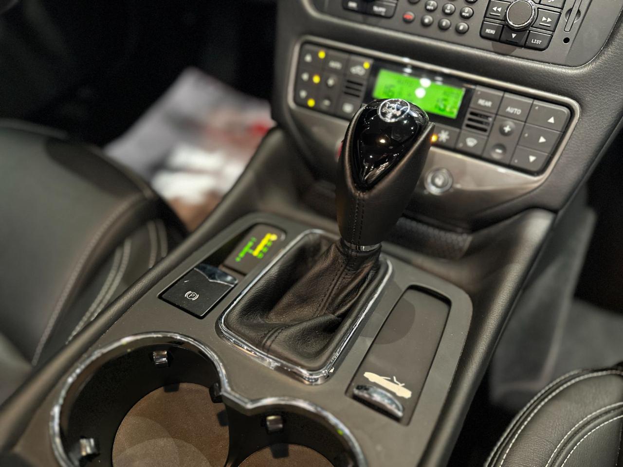 MASERATI GranCabrio 4.7 V8 450cv - Solo 25.000 km - 25