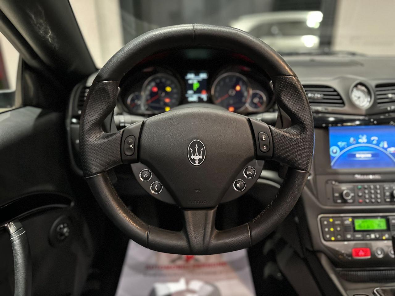 MASERATI GranCabrio 4.7 V8 450cv - Solo 25.000 km - 24