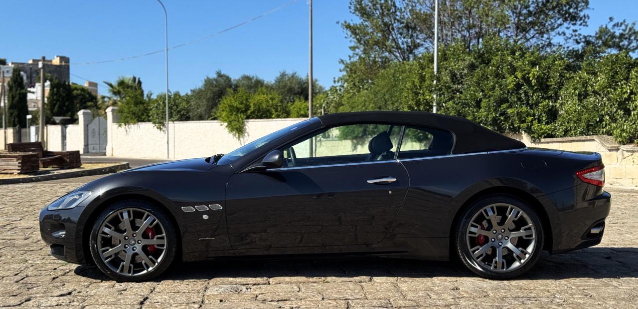 MASERATI GranCabrio 4.7 V8 450cv - Solo 25.000 km - 16