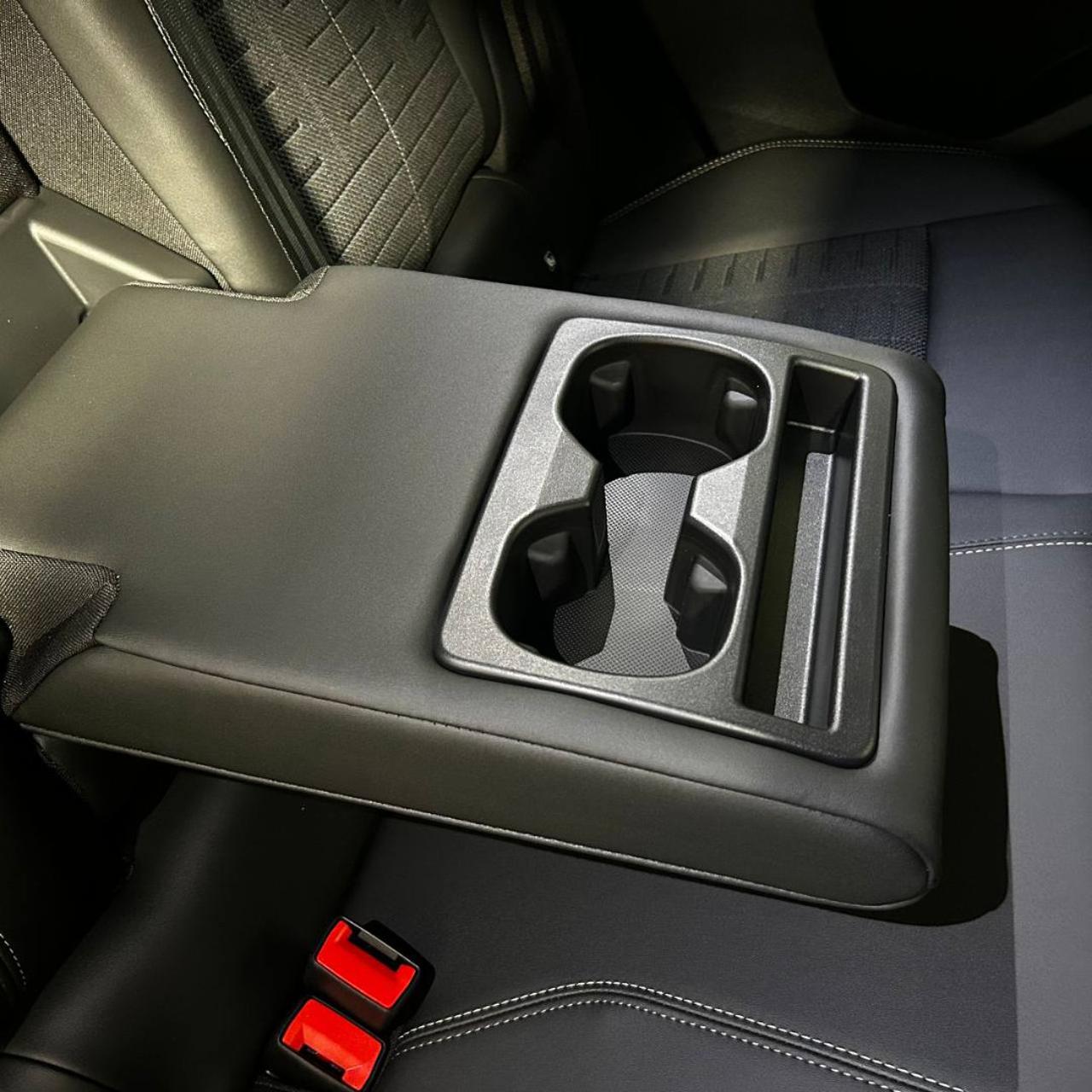 PEUGEOT 3008 Hybrid 145 e-DCS6 GT - 15