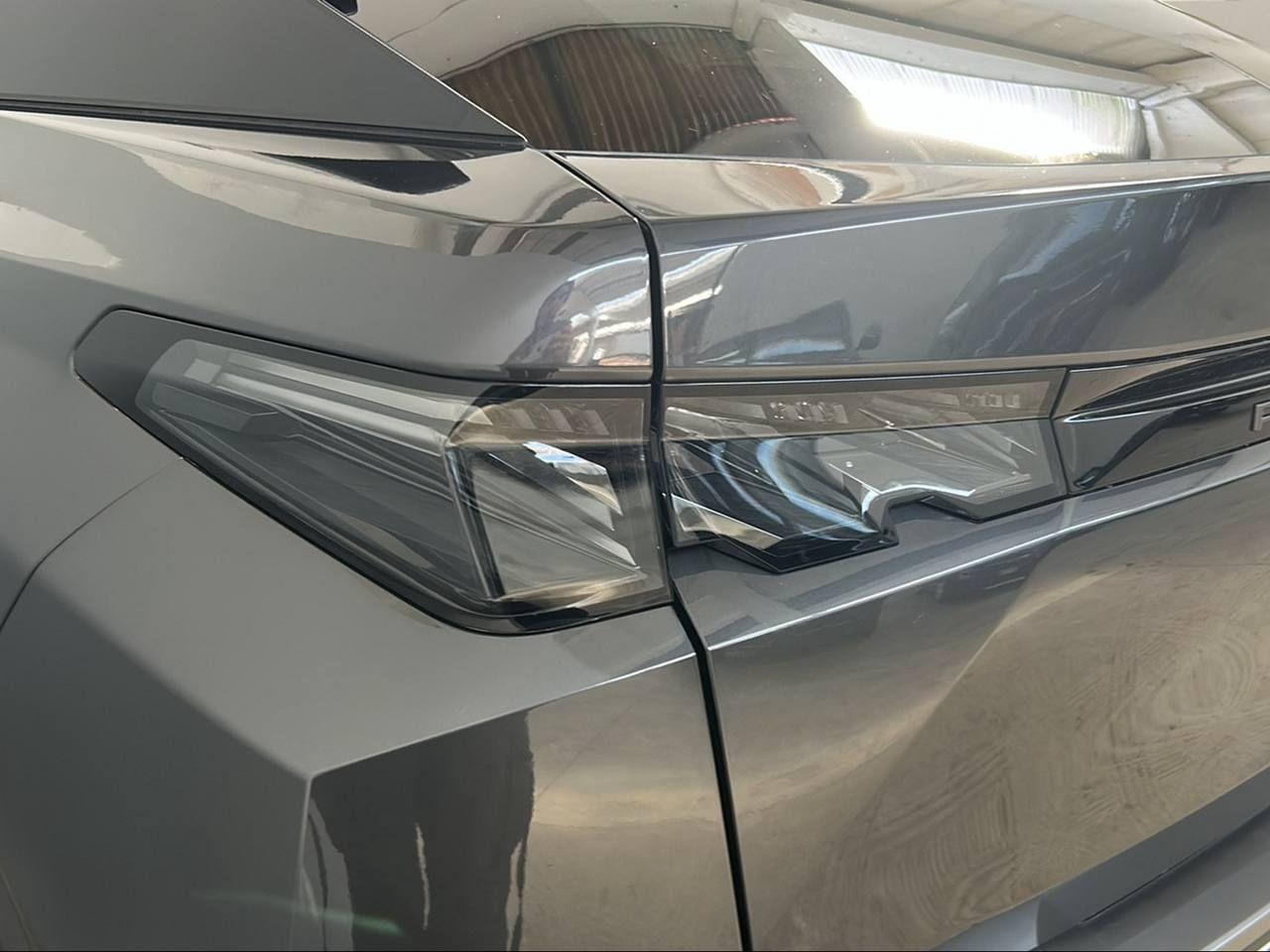 PEUGEOT 3008 Hybrid 145 e-DCS6 GT - 35