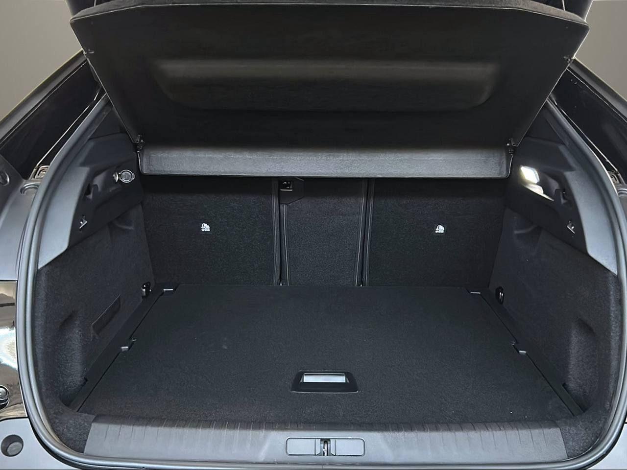 PEUGEOT 3008 Hybrid 145 e-DCS6 GT - 7