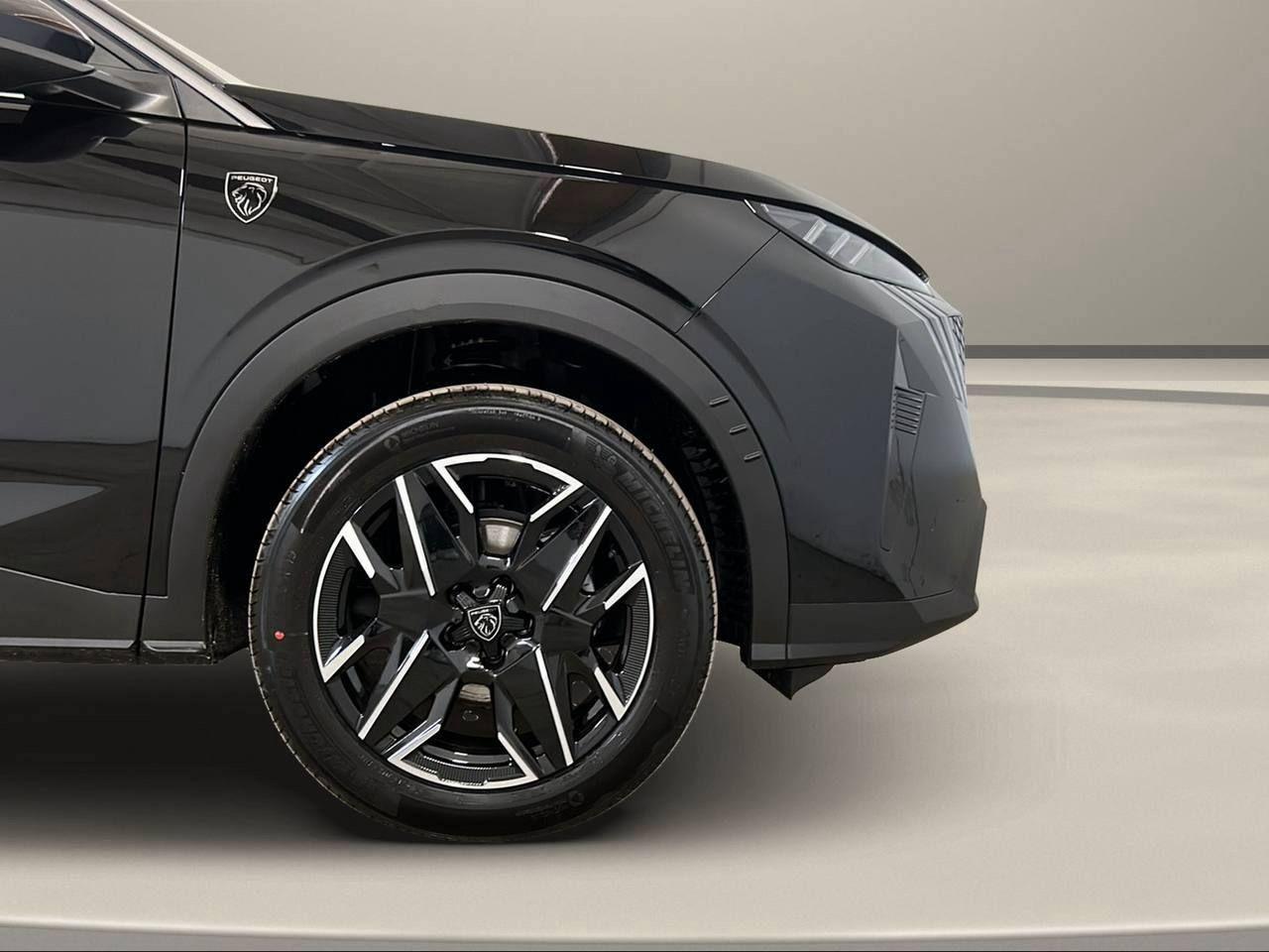 PEUGEOT 3008 Hybrid 145 e-DCS6 GT - 43