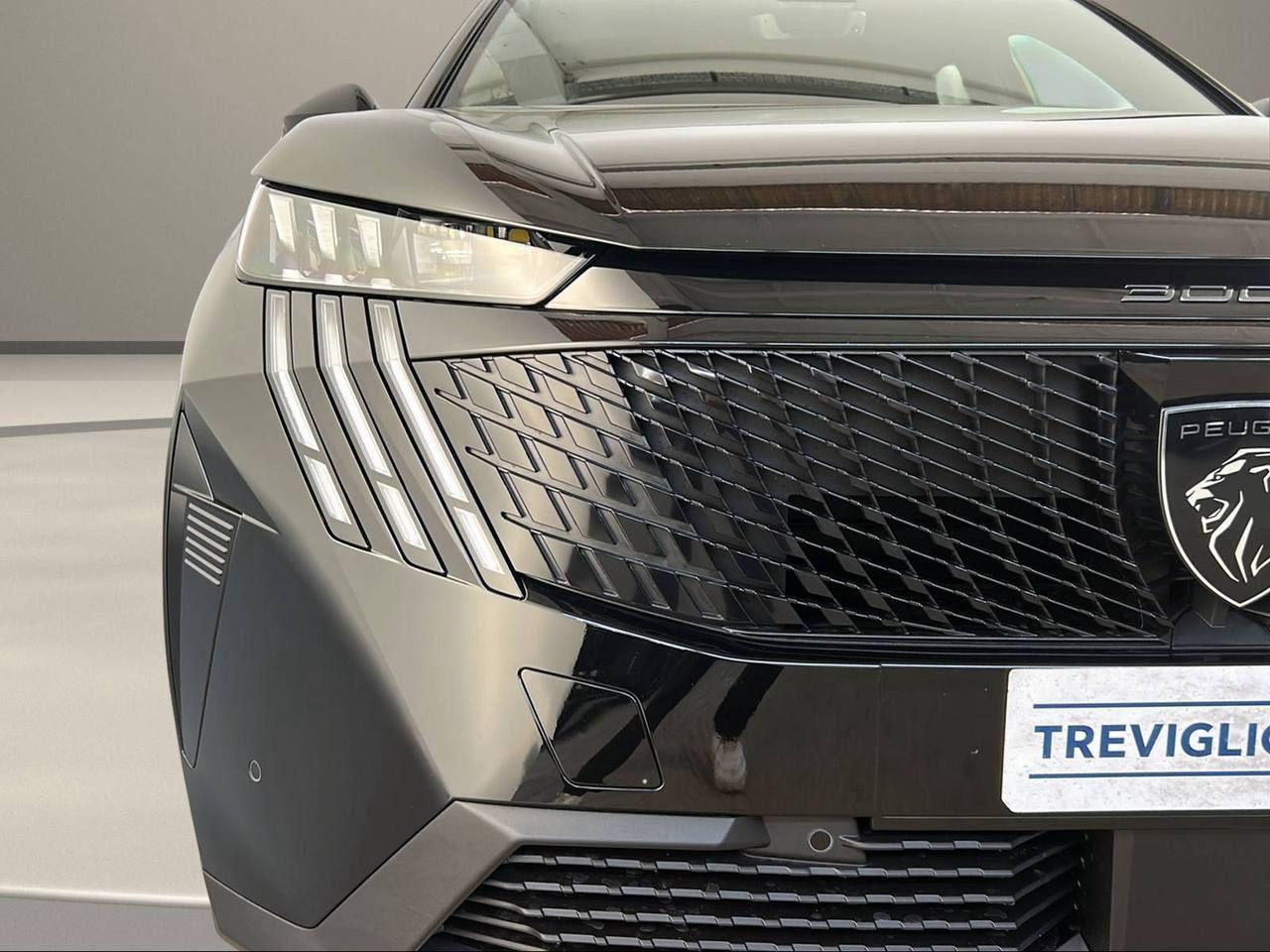 PEUGEOT 3008 Hybrid 145 e-DCS6 GT - 33