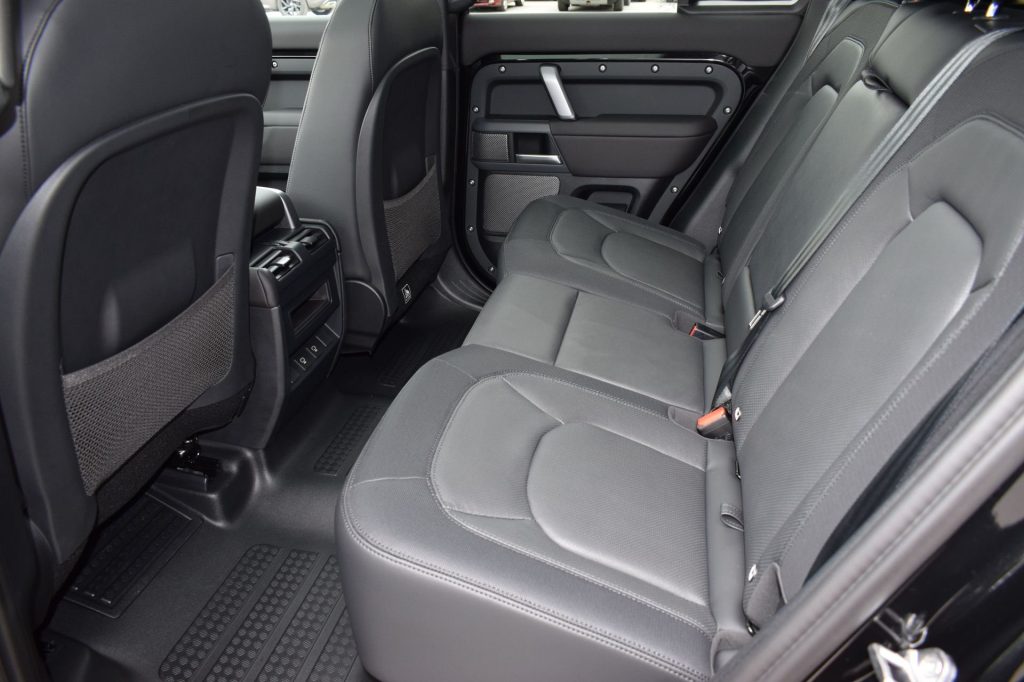 LAND ROVER Defender Defender 110  X-DYNAMIC  SE NETTO IVA N1 - 18