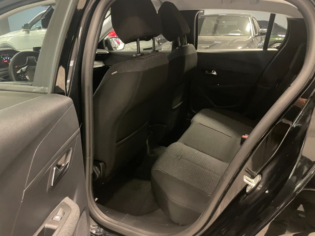 PEUGEOT 208 PureTech 100 Stop&Start 5 porte Style KM0 - 8