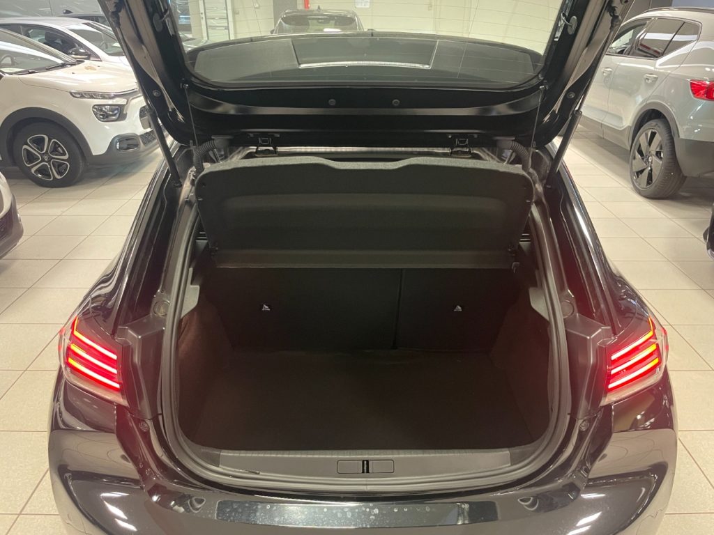 PEUGEOT 208 PureTech 100 Stop&Start 5 porte Style KM0 - 10