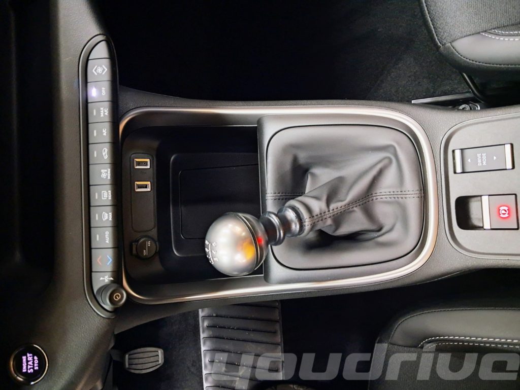 JEEP Avenger / 1.2 Turbo 100 CV Altitude KM0 - 13