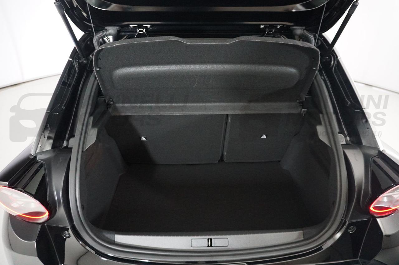 LANCIA Ypsilon 1.2 MHEV E-DCT - 11