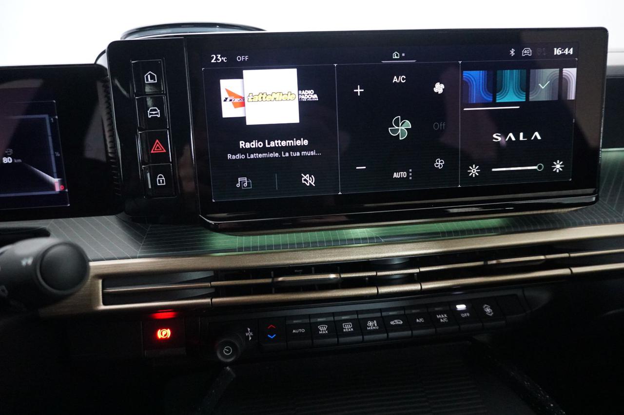 LANCIA Ypsilon 1.2 MHEV E-DCT - 23